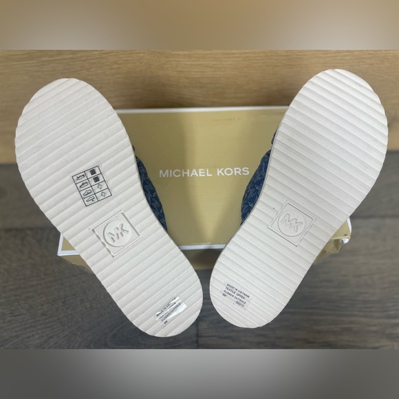 Michael Kors Womens Josie Knit Slip on Slide Sandals Blue 6 Medium (B M) - Picture 10 of 12